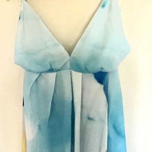 La'Tiste Tie Dye Maxi Dress perfect for vacation! (Large/Never Worn)